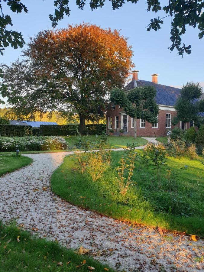 Suite In Prachtige Groningse Boerderij Uit 1856 Schildwolde Exterior photo